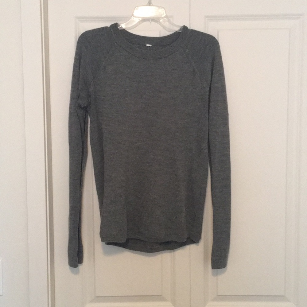 LuLulemon sweater